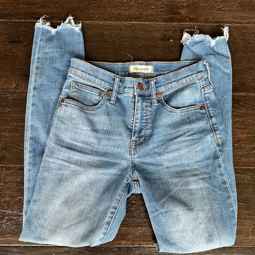 Madewell 9" High Rise Ripped Skinny Jeans with Raw Edge Bottom Size 26